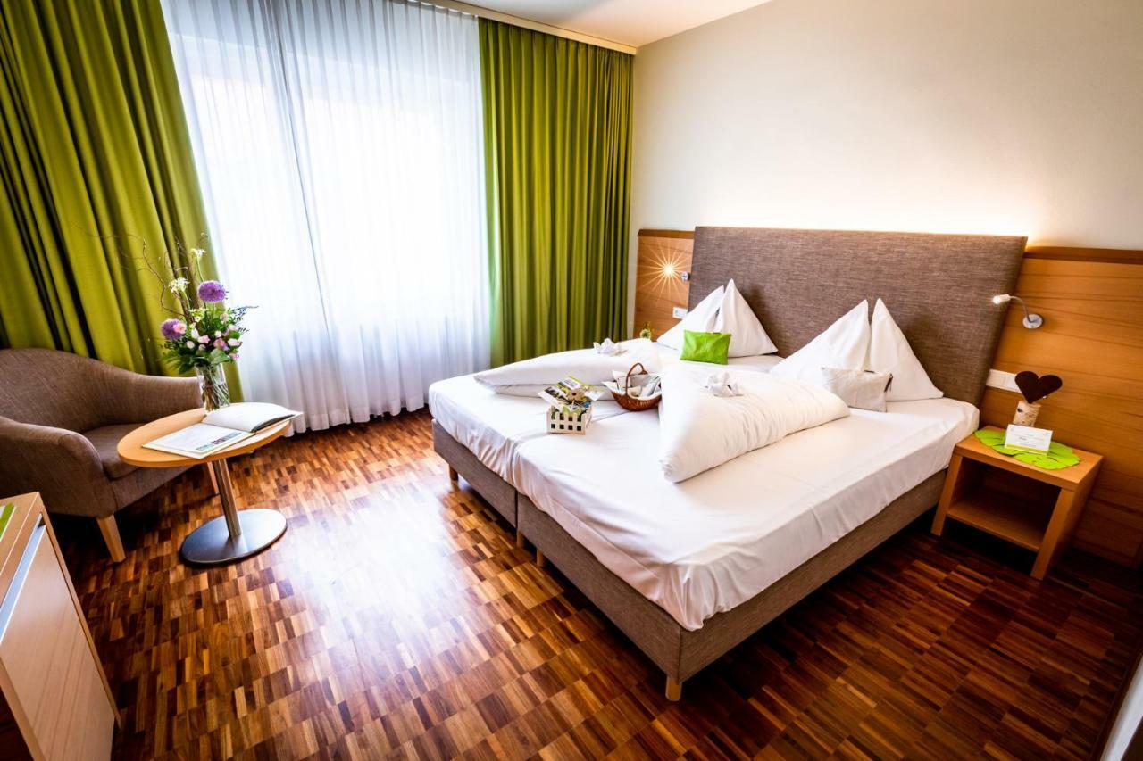 Lambrechterhof - Das Naturparkhotel ザンクト・ランブレヒット エクステリア 写真