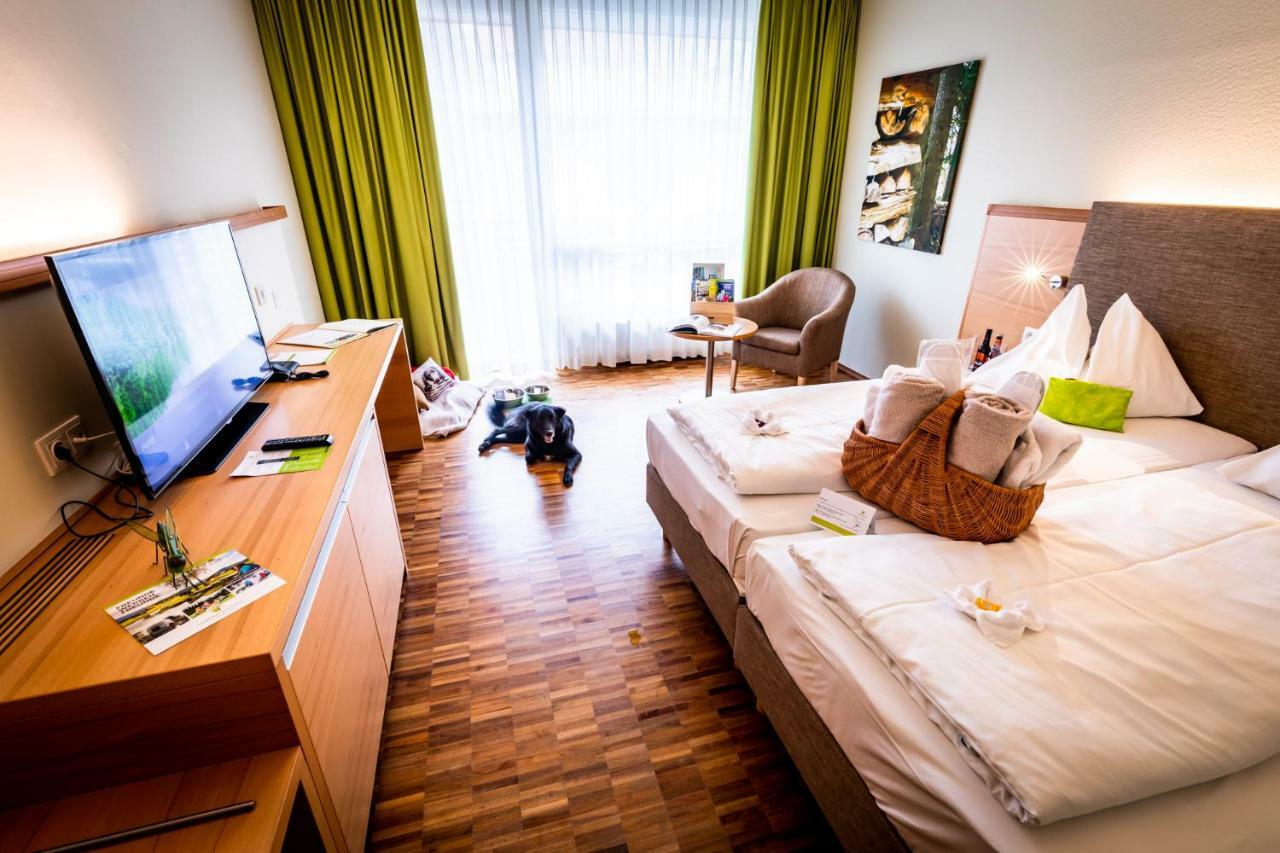 Lambrechterhof - Das Naturparkhotel ザンクト・ランブレヒット エクステリア 写真