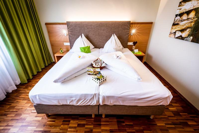 Lambrechterhof - Das Naturparkhotel ザンクト・ランブレヒット エクステリア 写真